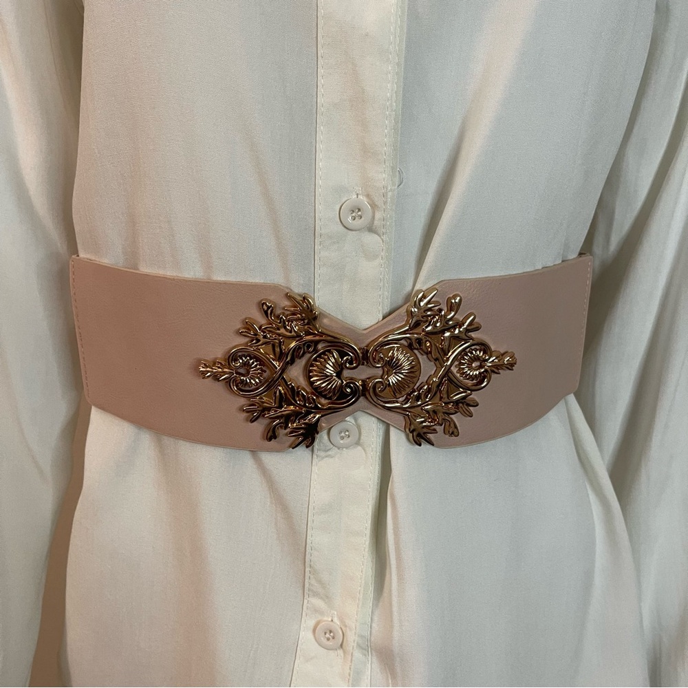 Blush pink faux leather chunky buckle elastic waistband belt